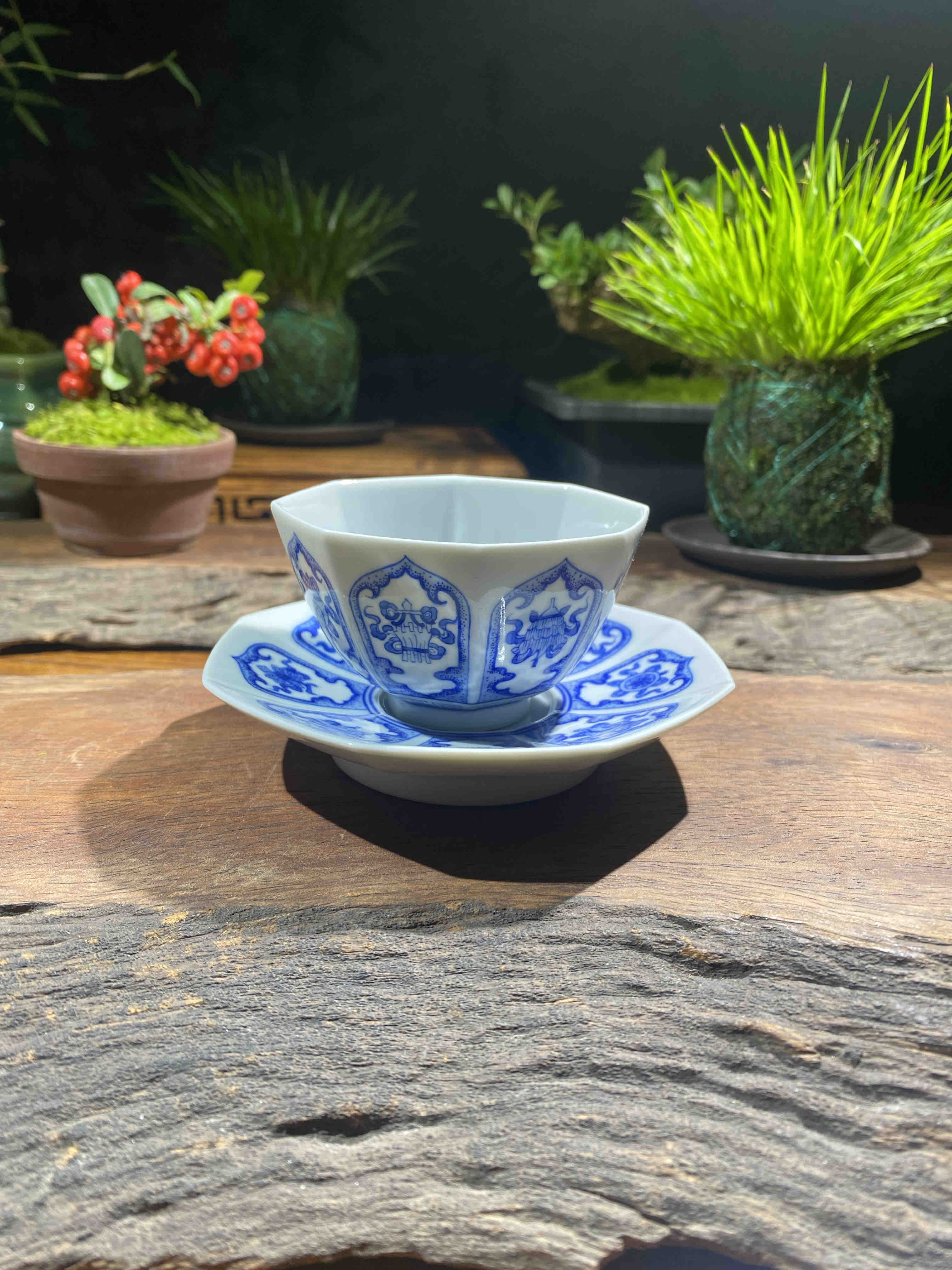 继统柴藏青花瓷八宝八方主人杯陶瓷家用景德镇茶具纯手工刻坯手绘