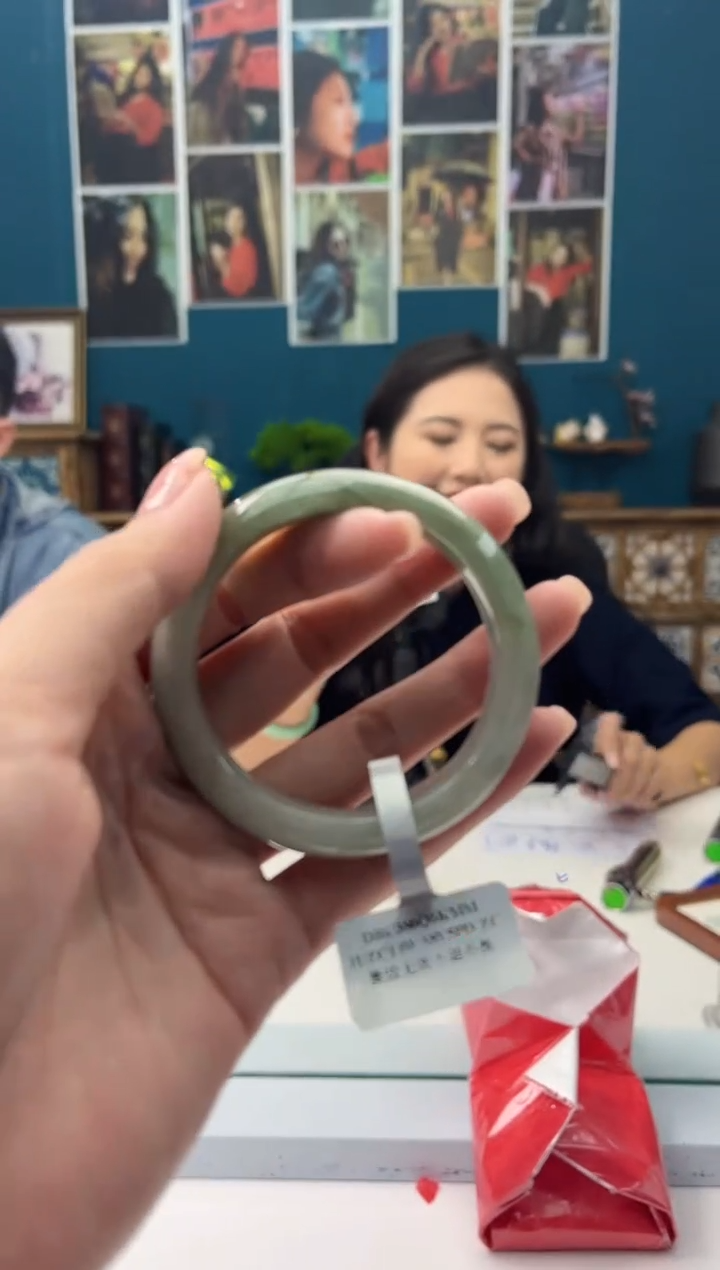 【闪购商品】翡翠手镯未镶嵌1