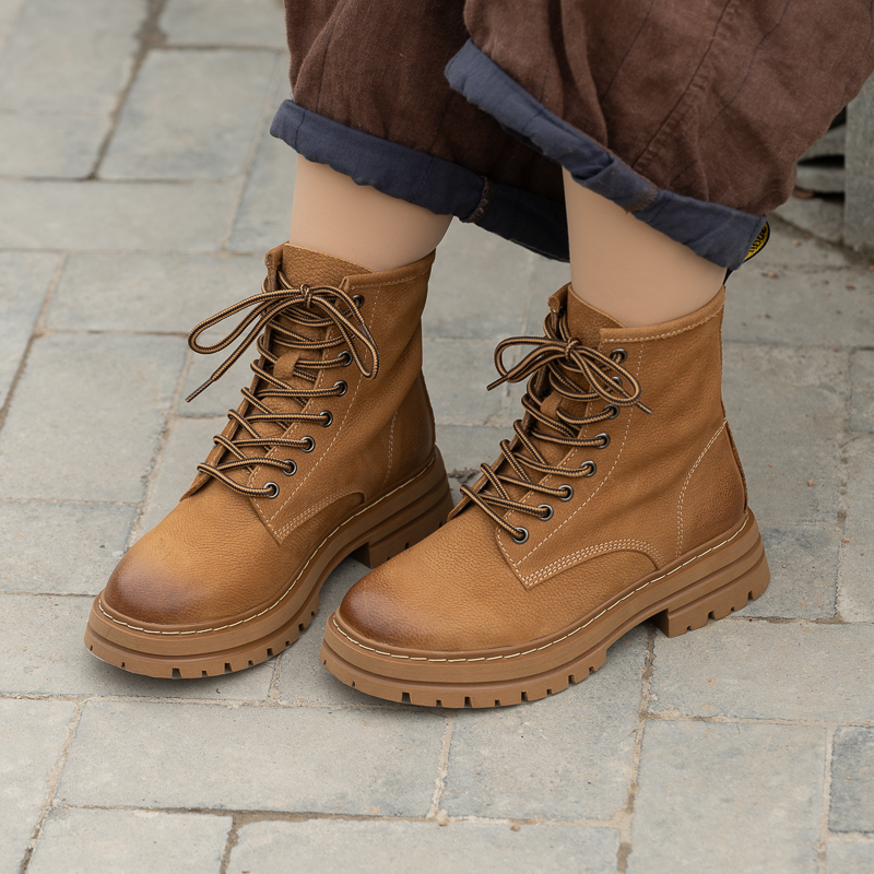 697-11朴艺秋季新品厚底百搭真皮单靴复古系带休闲软底八孔马丁靴