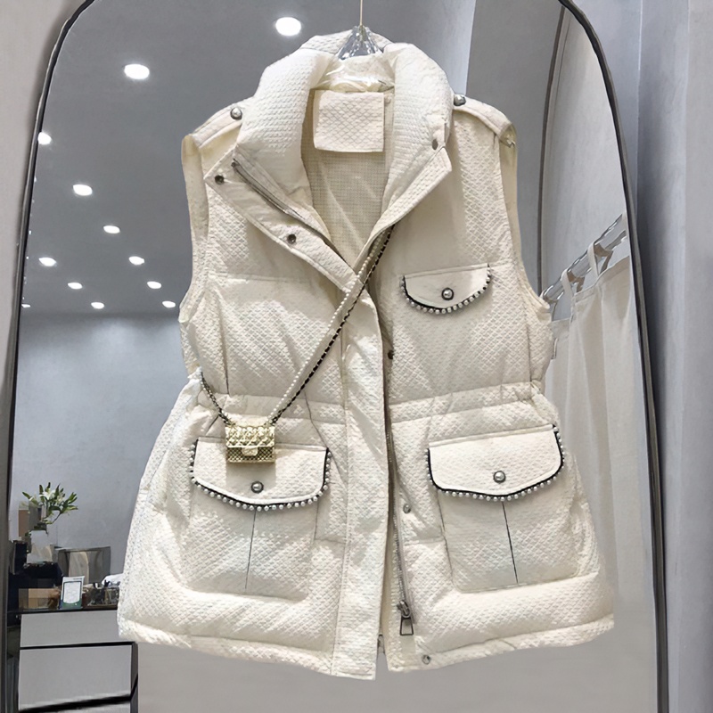 【佳佳】小香风珍珠轻奢重工马夹女新款百搭保暖马甲无袖外套女上衣