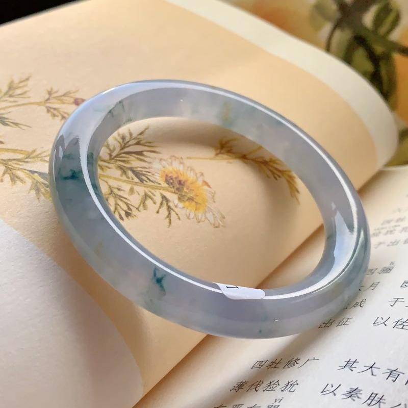 冰种圆条飘蓝花翡翠手镯编号5467圈口5253