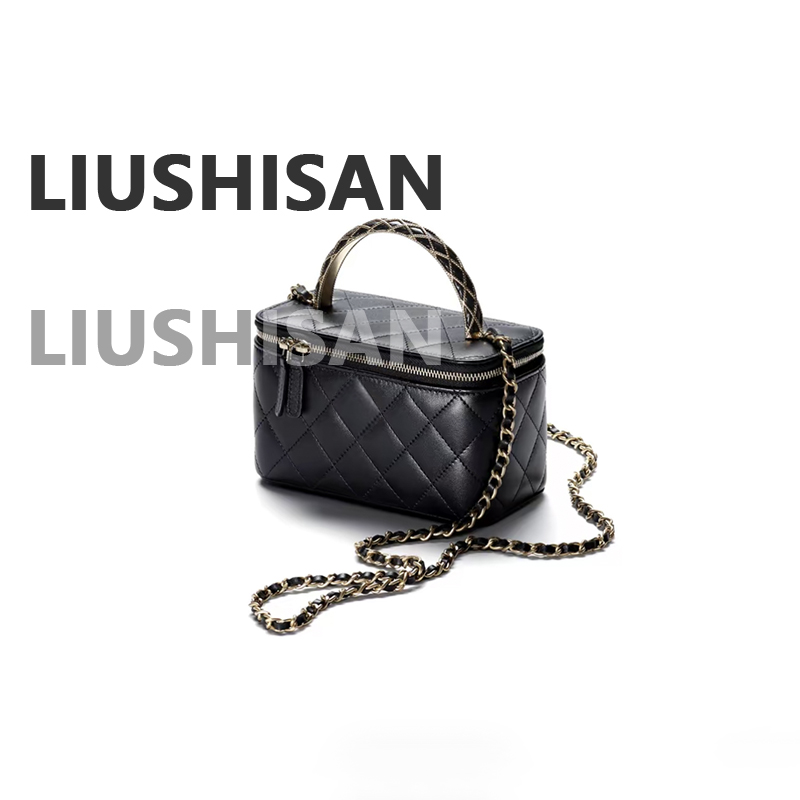 23A woc 化妆盒 黑色金扣 复古浮雕手柄含镜子羊皮单肩斜挎手提包