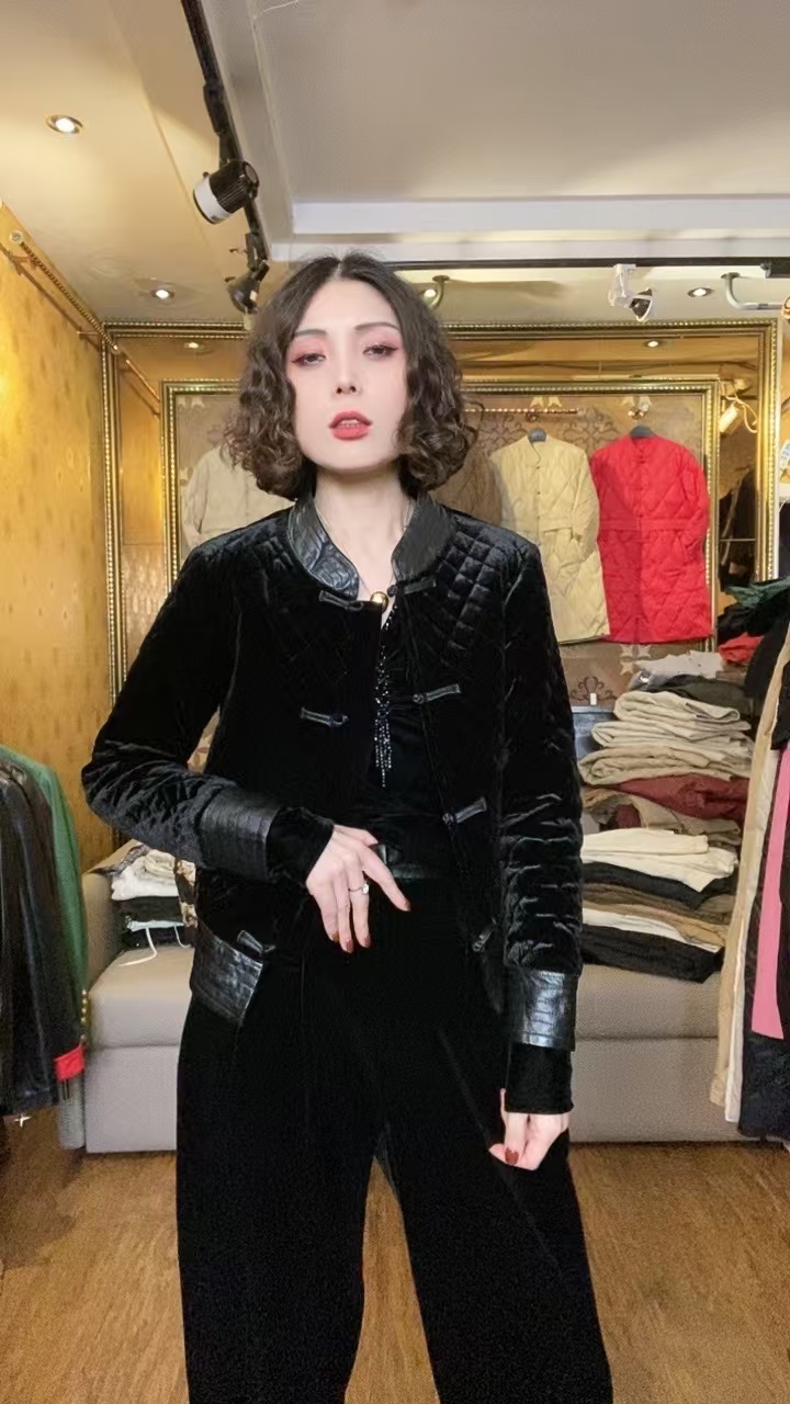 （现货）2025秋冬新款短款盘扣格棉外衣9016 8106