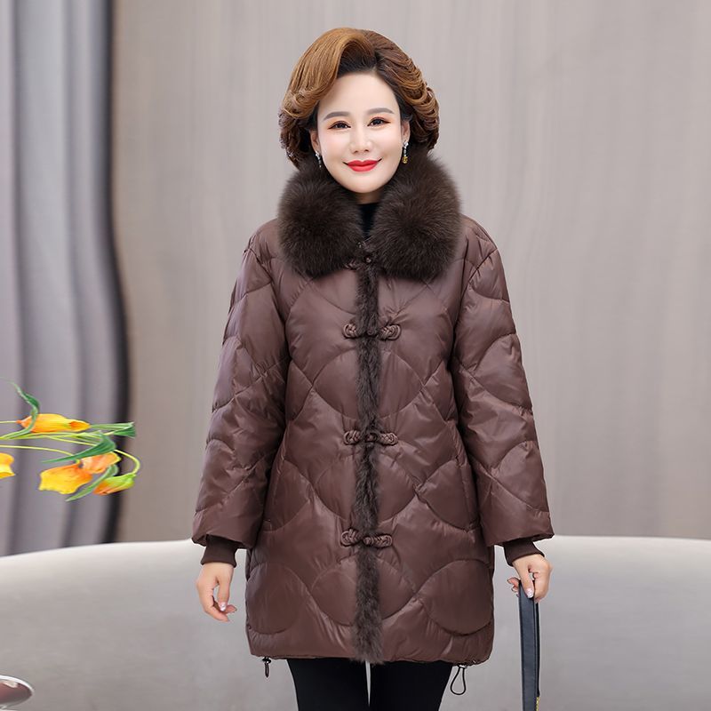 羽绒服白鸭绒妈妈羽绒服冬装中长款洋气2022新款中老年人女