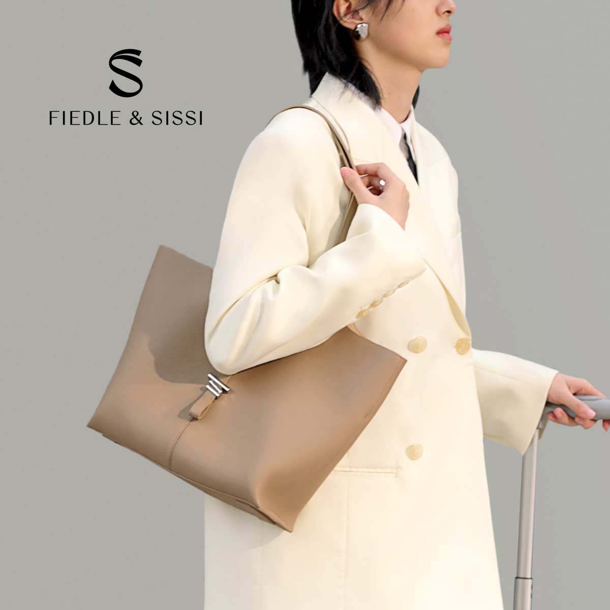 fiedlesissi/菲德茜茜 【宋佳同款】 风铃托特包通勤大容量单肩包
