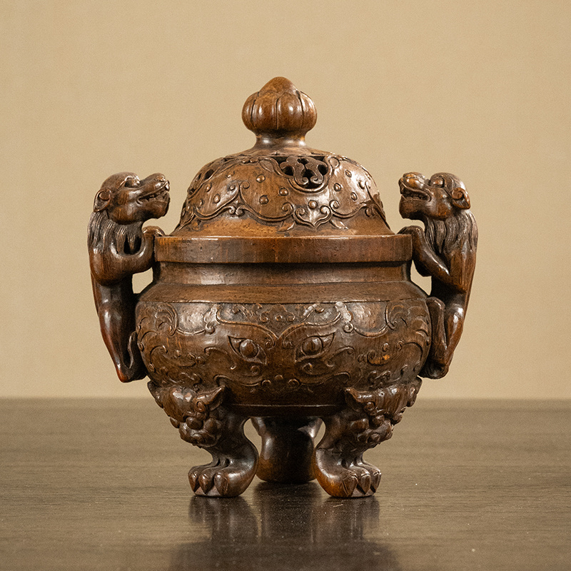 清代 竹雕兽耳饕餮纹三足香薰 古董收藏品
