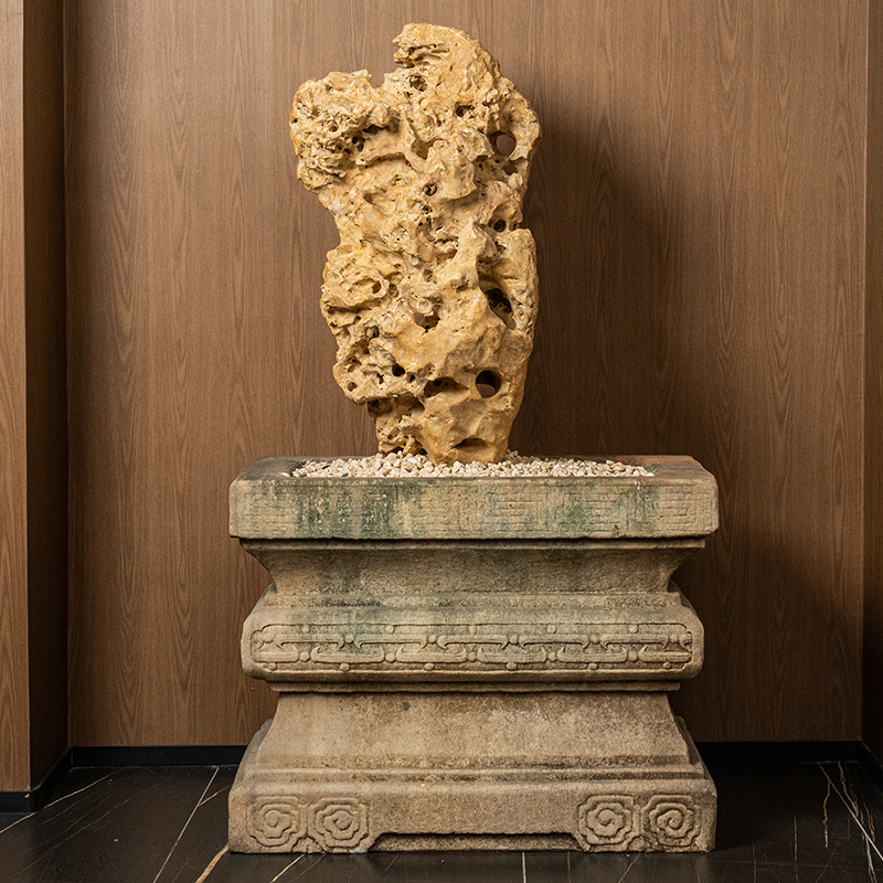 清代 黄太湖园林赏石配盆座 古董艺术品