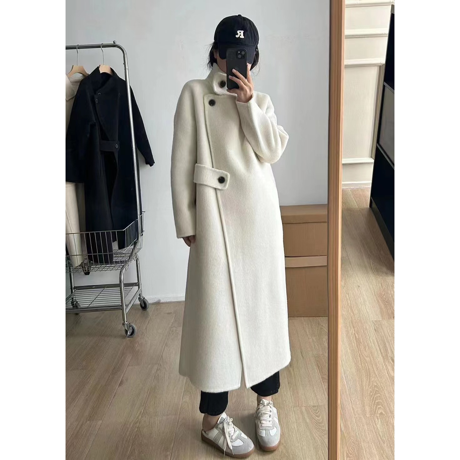 高端气质女装双面毛绒大衣冬季新款美拉德韩系赫本风加厚毛呢外套