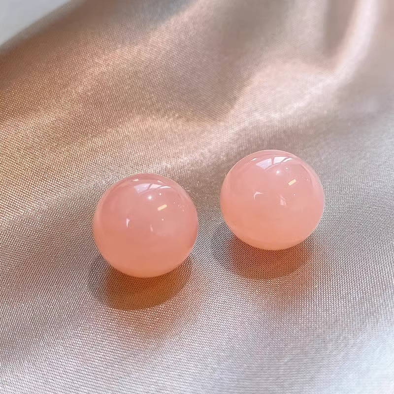 铜合金耳饰 粉色圆珠耳环女轻奢高级感925纯银针耳钉2024新款爆款