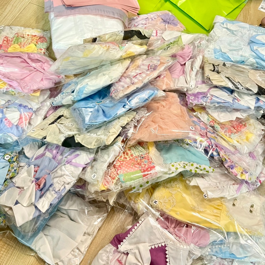 超值宠物衣服两件随机 直播过款喜欢拍 no退no换 想好下单