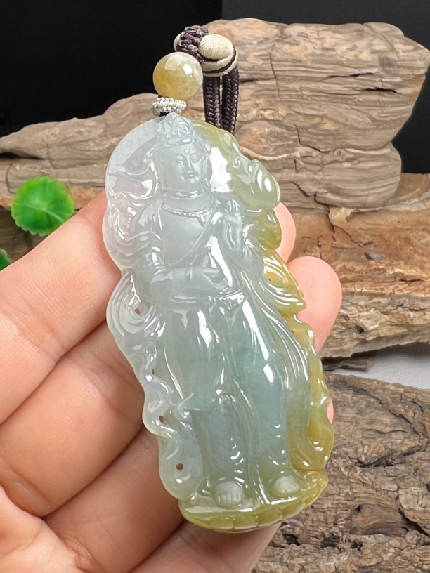 缅甸天然A货翡翠观音吊坠挂件