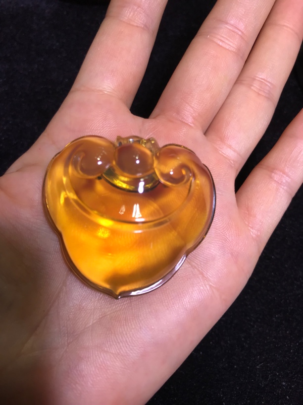 天然缅甸琥珀蓝珀净水如意