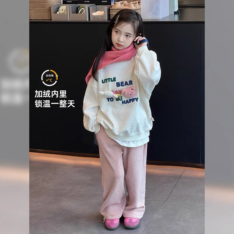 韩版彩棉小熊玩偶挂件女童卫衣 A632 632 Q2