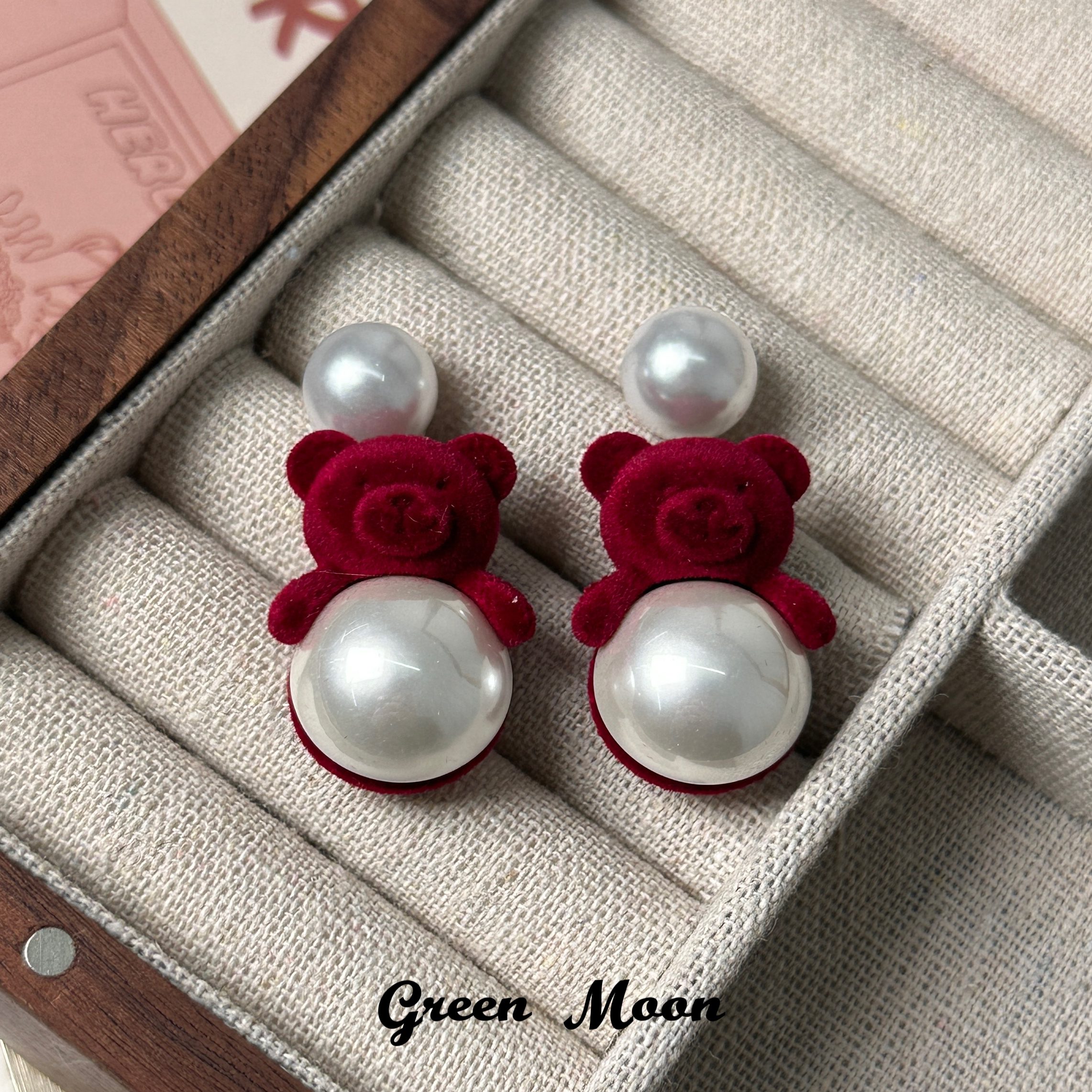 非金属亚克力耳饰 【可爱性格】甜酷辣妹可爱小熊安哥拉红耳钉Y794