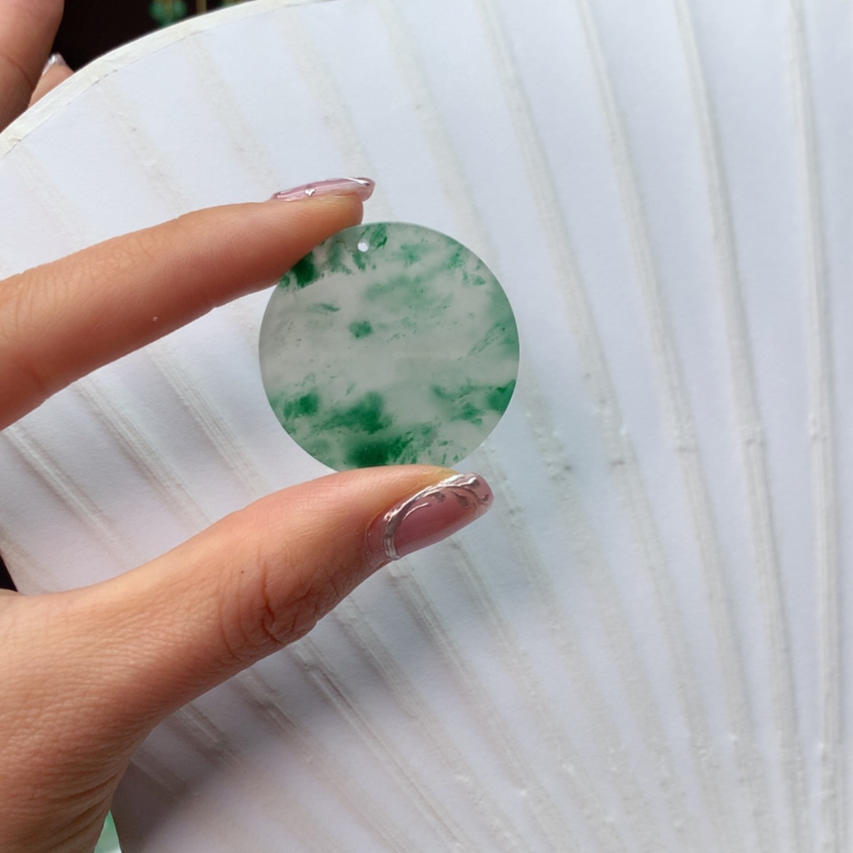【闪购商品】石英质玉冰飘花无事牌未镶嵌
