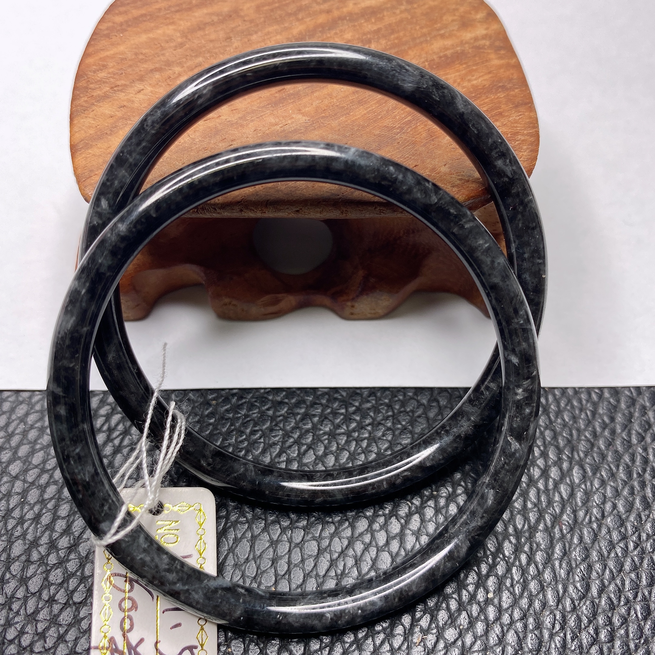 天然缅甸翡翠A货51-52一对乌鸡叮当手镯镯子