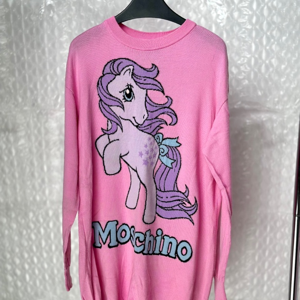 99新  moschino 彩虹小马印花圆领长袖针织衫 女款xs码