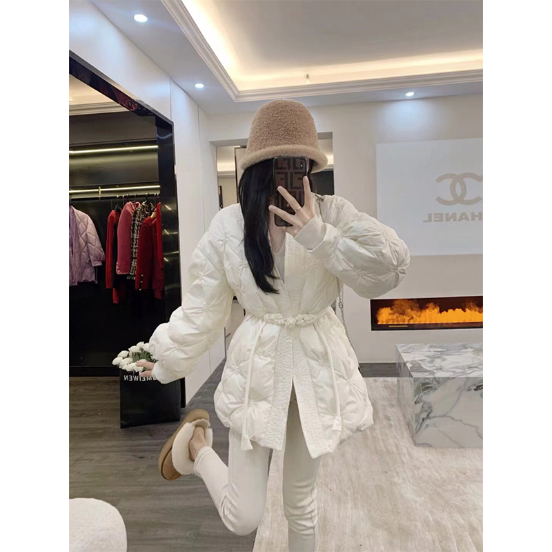 时尚套装女秋冬季小众设计感收腰棉服外套高腰显瘦牛仔裤两件套