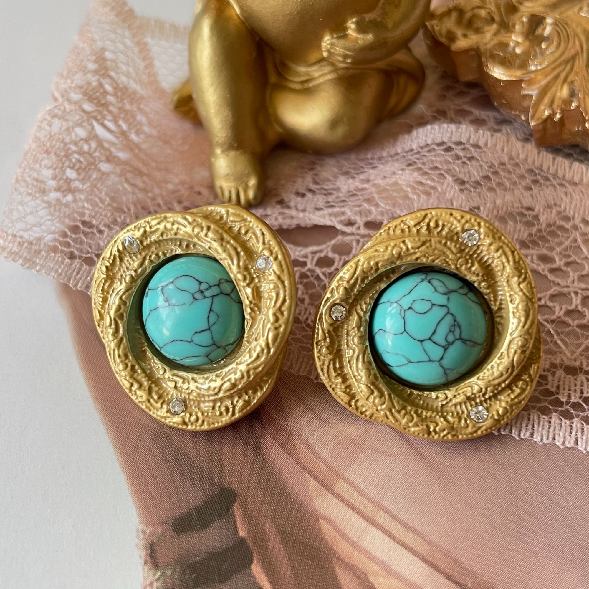 铜合金石英石耳饰 复古回流哑光金色做旧绿珠耳钉气质法式宫廷风