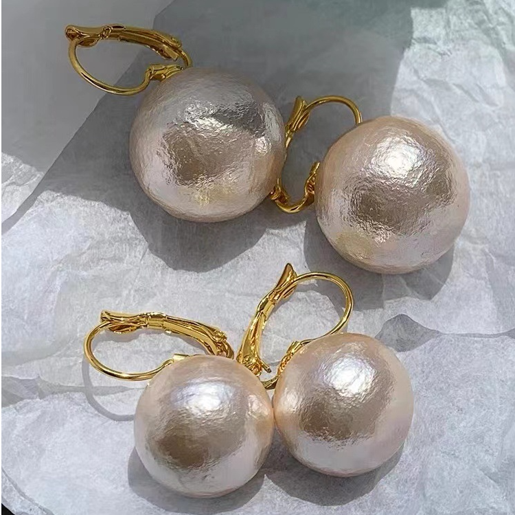 铜合金仿珍珠耳饰 vintage中古气质棉花球耳坠法式简约ins