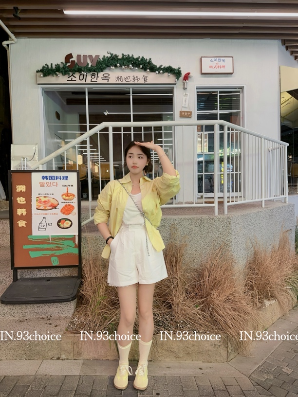 2024年夏季简约百搭修身高腰牛仔短裤女