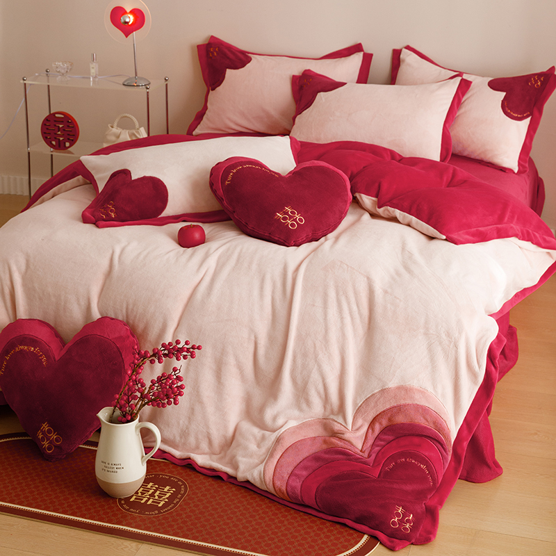 水星家纺少女心婚庆加厚双面牛奶绒四件套爱心刺绣结婚床上用品