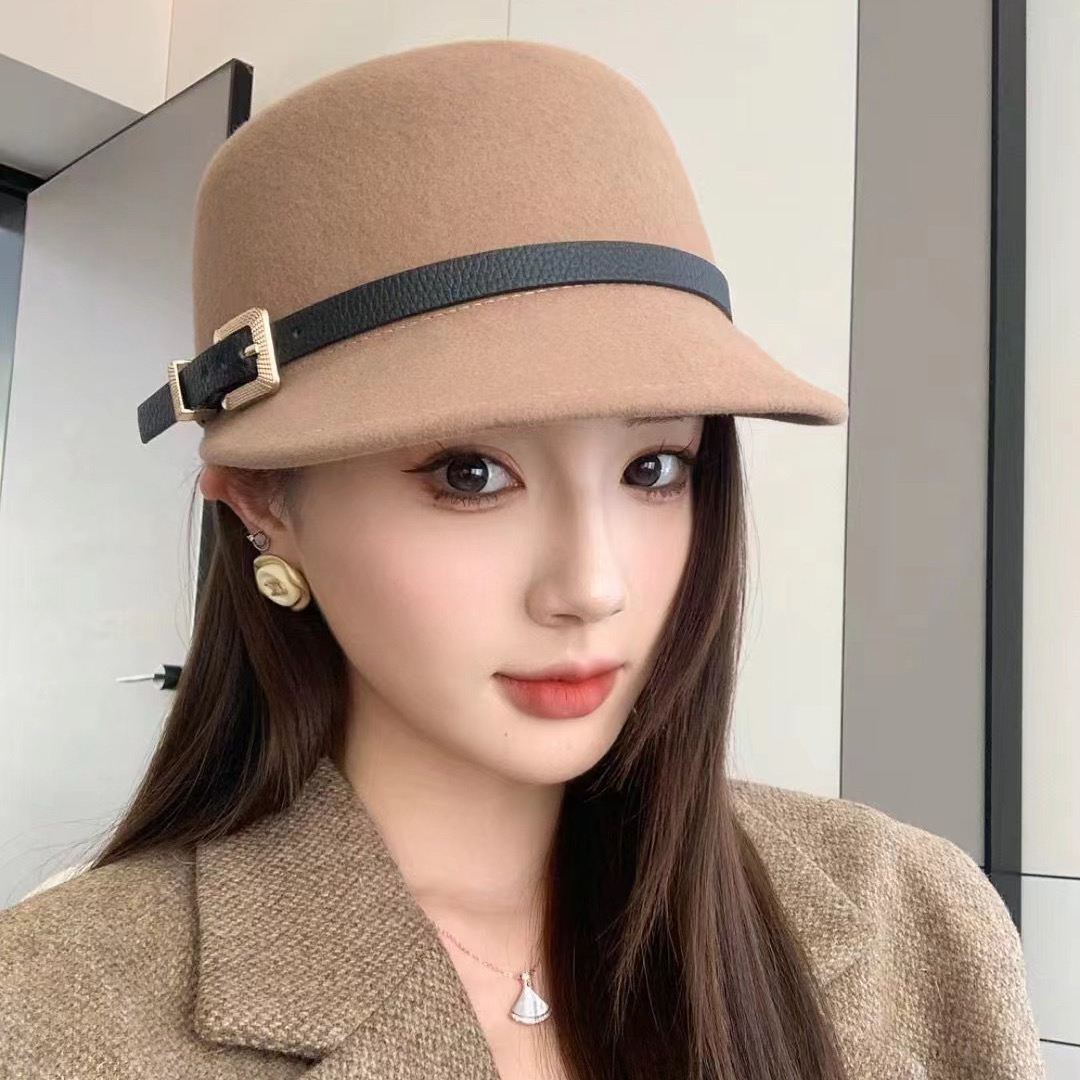 2024秋冬新款纯羊毛马术帽高级感女英伦风皮带扣复古骑士帽小礼帽