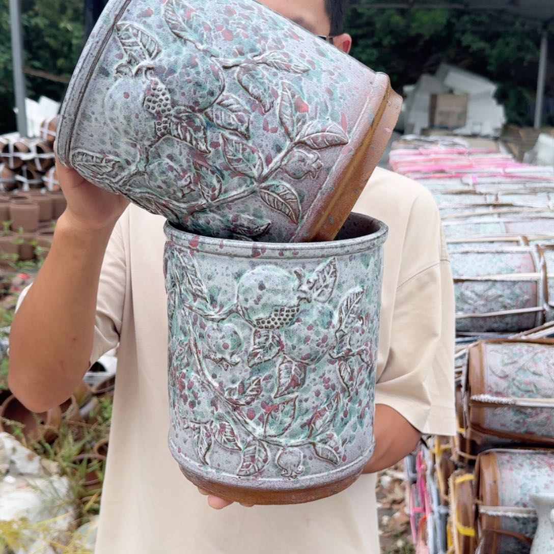 【闪购商品】紫砂花盆口18高21（两个石榴彩色白色瑕疵