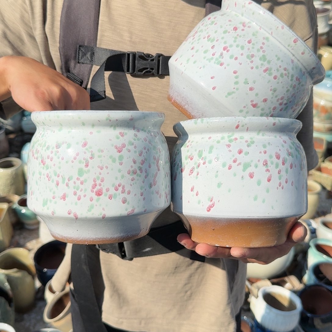 紫砂花盆口15高15（三个直筒彩色