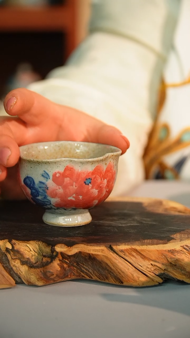 【闪购商品】陶瓷牡丹花花口杯