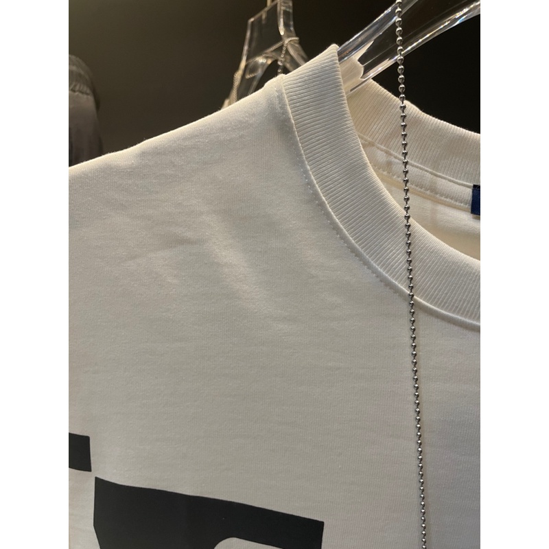 潮牌无性别中性风显瘦套头短袖T恤ins时尚印花大V字母帅气上衣