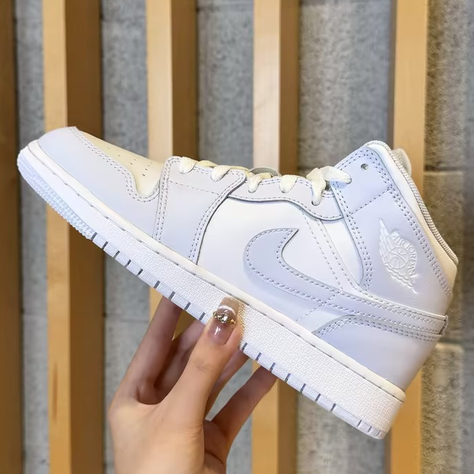 NIKE/耐克【100】AIR JORDAN 1 MID (GS)大童乔丹篮球鞋FD8780-400