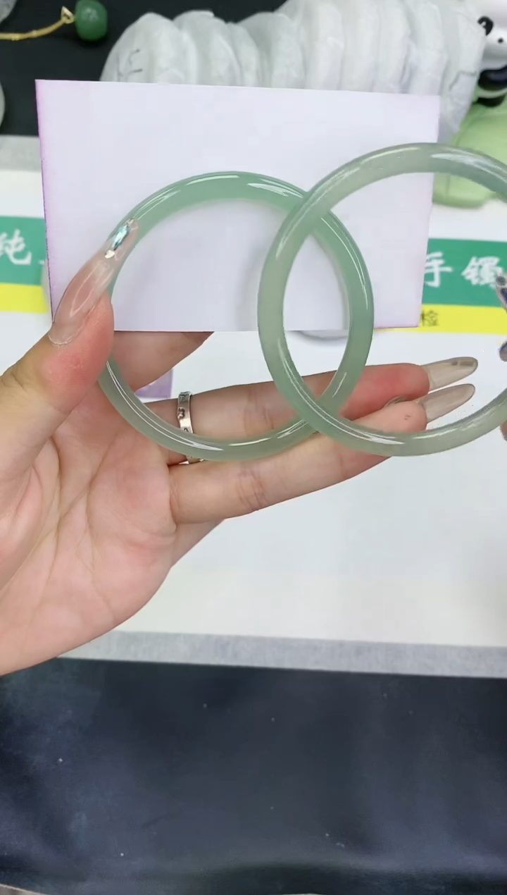 【闪购商品】石英质玉手镯未镶嵌多样性发一M91-59+