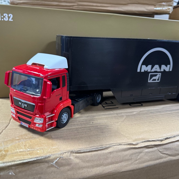1/32合金MAN拖车 合金模型