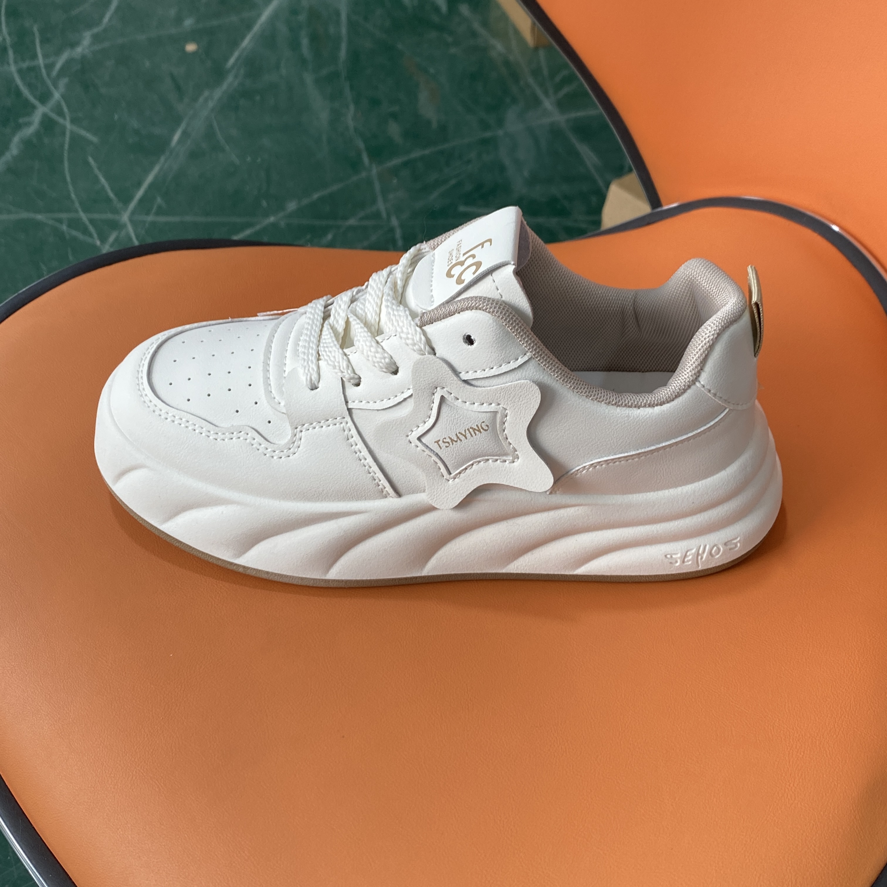 秋季2024新款休闲百搭小白鞋时尚潮流平底鞋加厚底潮鞋板鞋SC-056