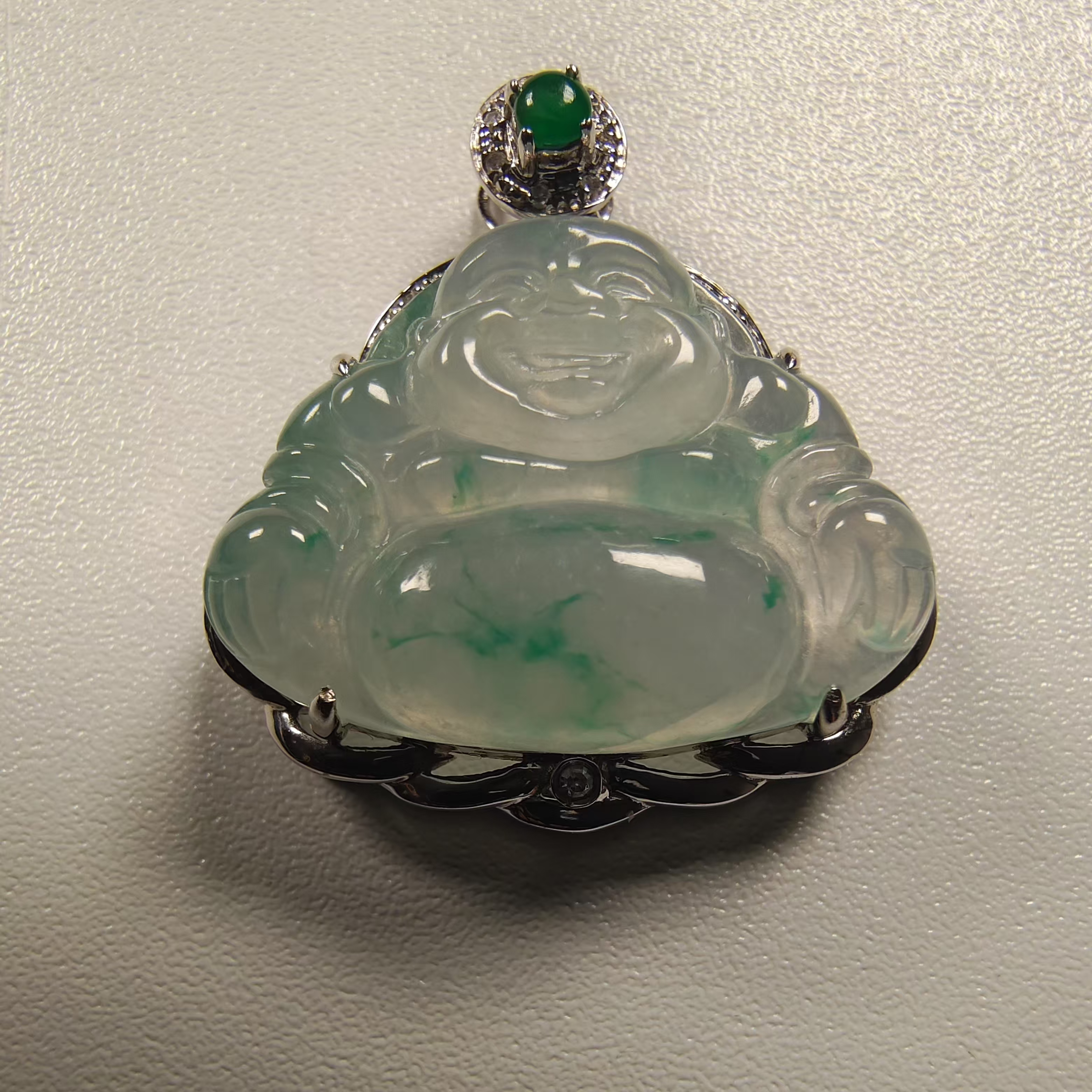 天然缅甸翡翠A货白冰飘花佛公18K金镶项坠俏色镶嵌高冰气质时尚