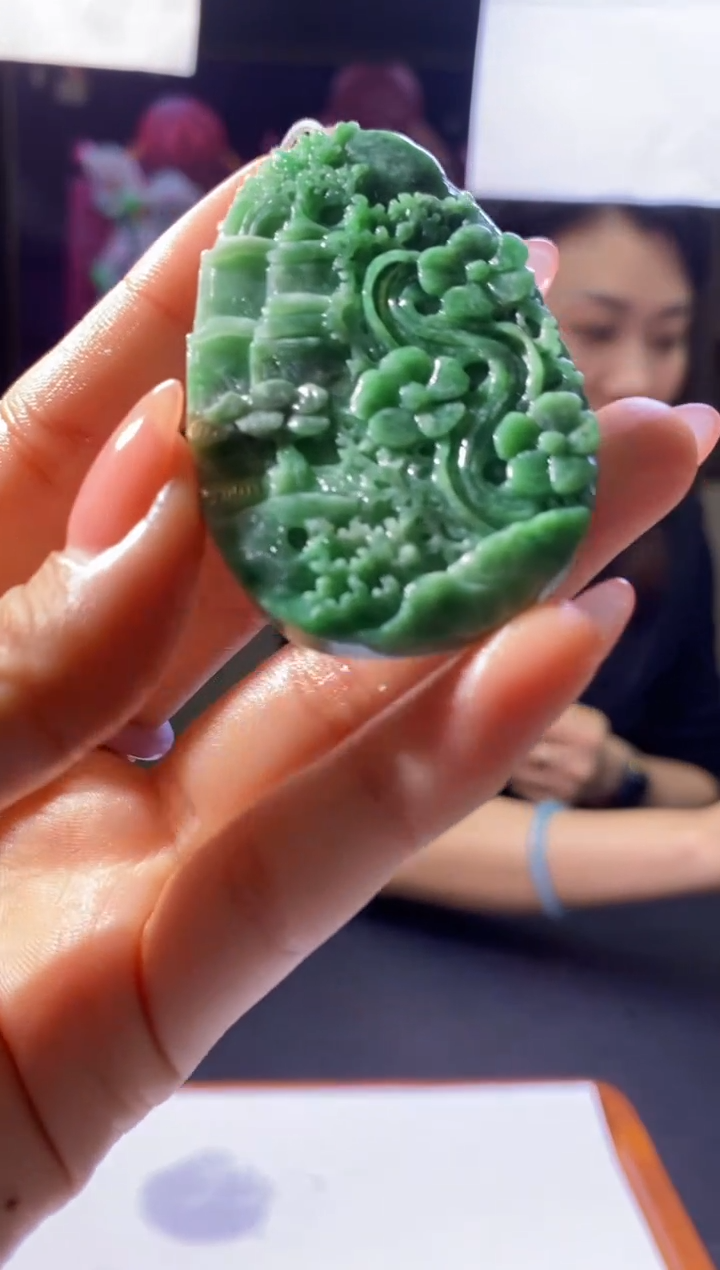 【闪购商品】定制翡翠未镶嵌5117hm-毛货338山水