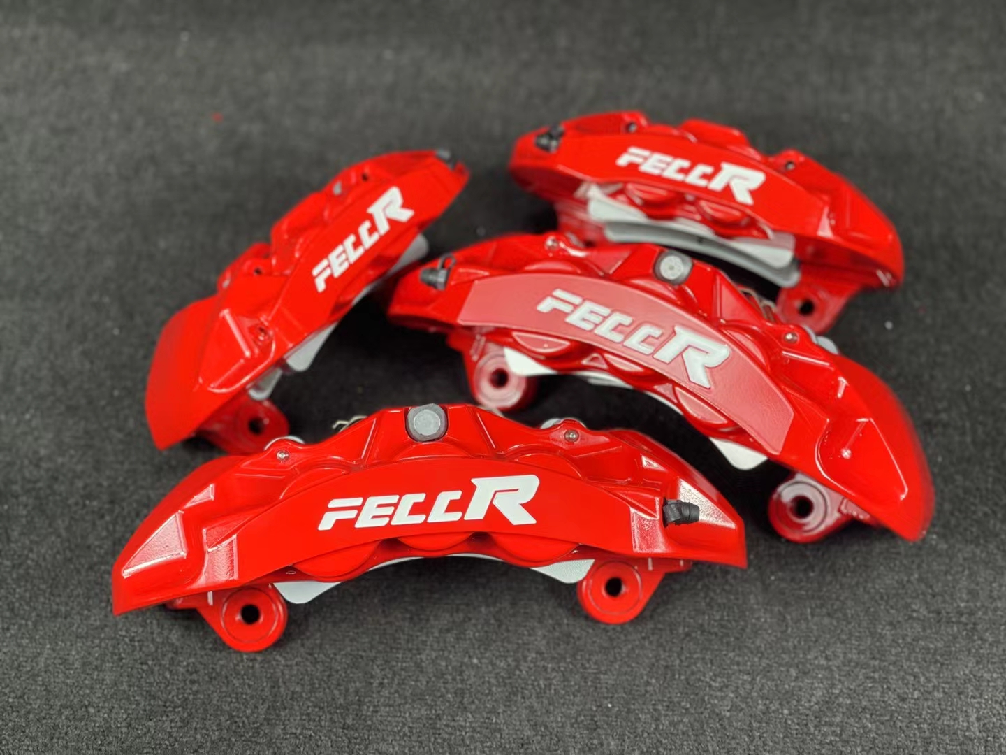 酷路泽17寸轮毂专车专用刹车套件