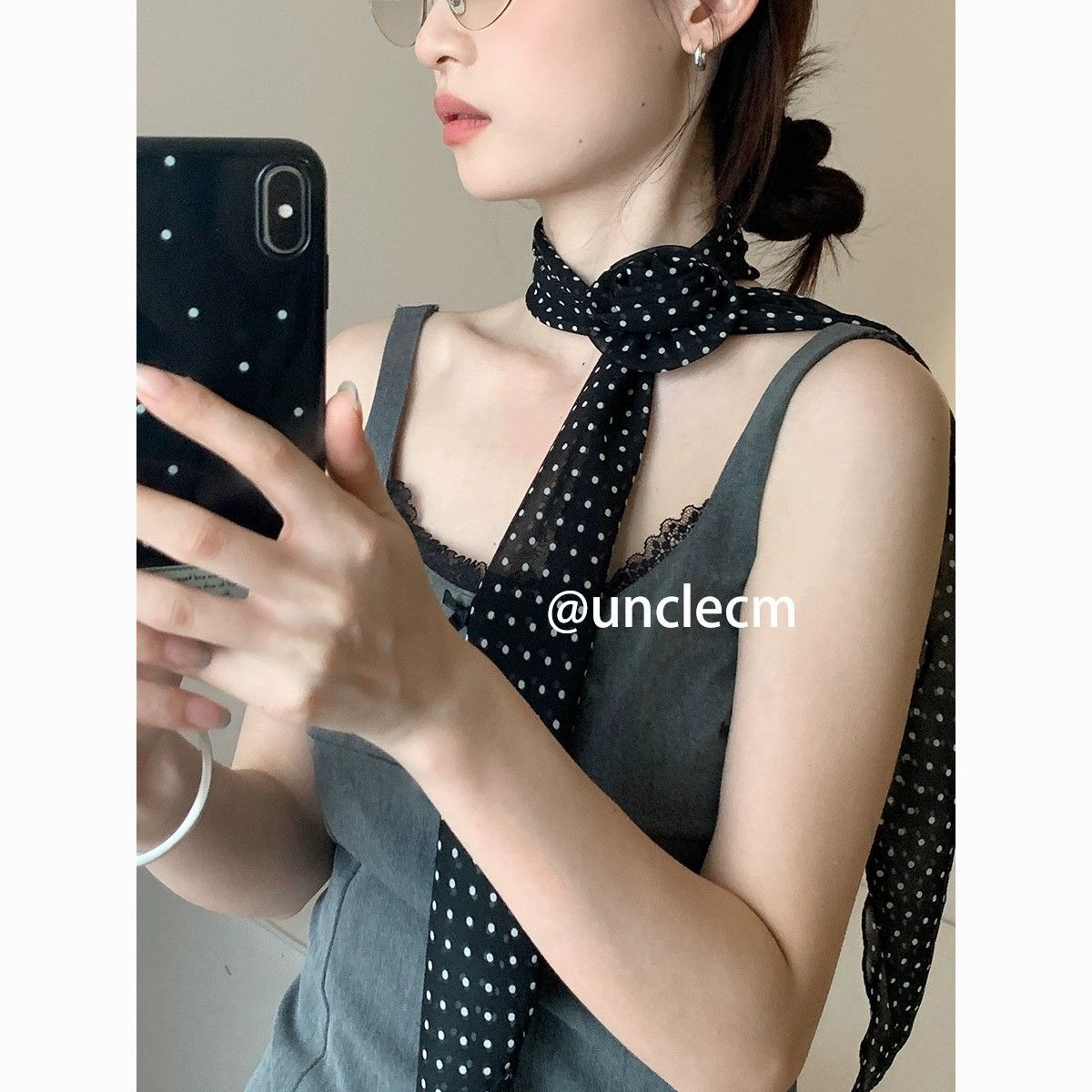 高级感丝巾女长条波点设计感2025新款玫瑰花围脖飘带黑色波点丝巾