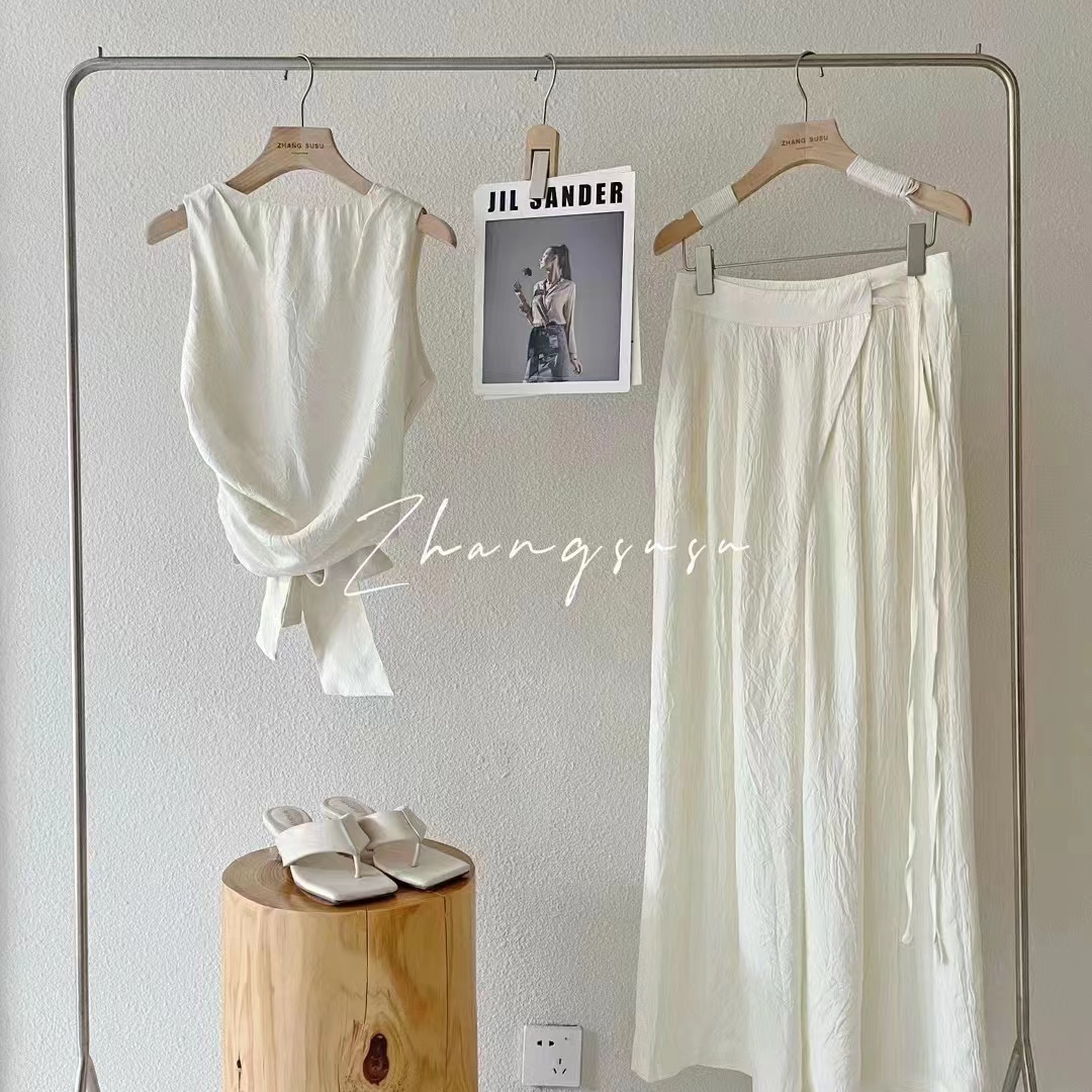 D300-399总链接点我，春夏设计款拼接新款女简单版背心毛衣！