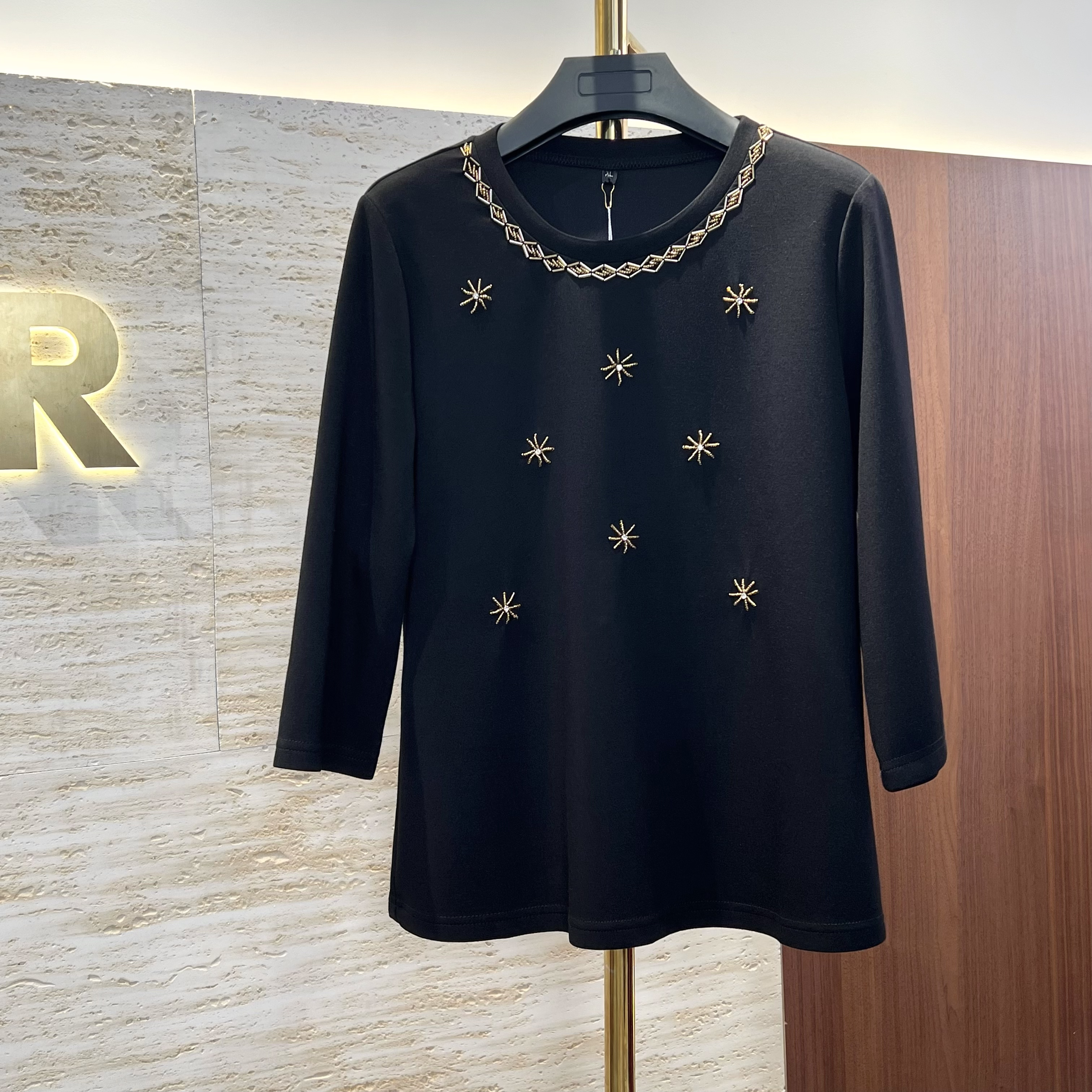 断码清仓【夜空星星圆领卫衣】