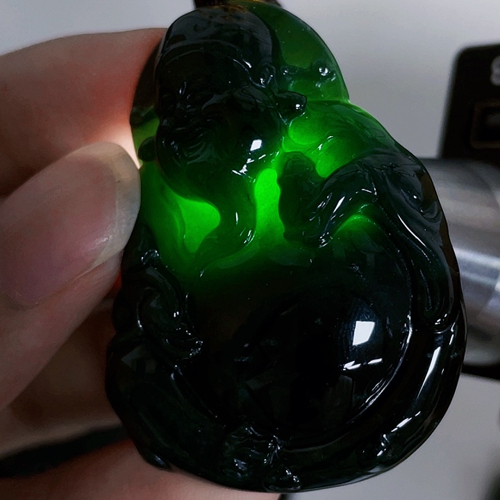 翡翠吊坠(不含链)未镶嵌