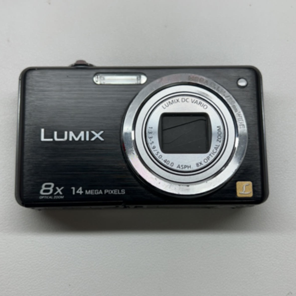 9新 Panasonic/松下 FH22 1400万像素 8倍小长焦 屏幕轻微漏夜