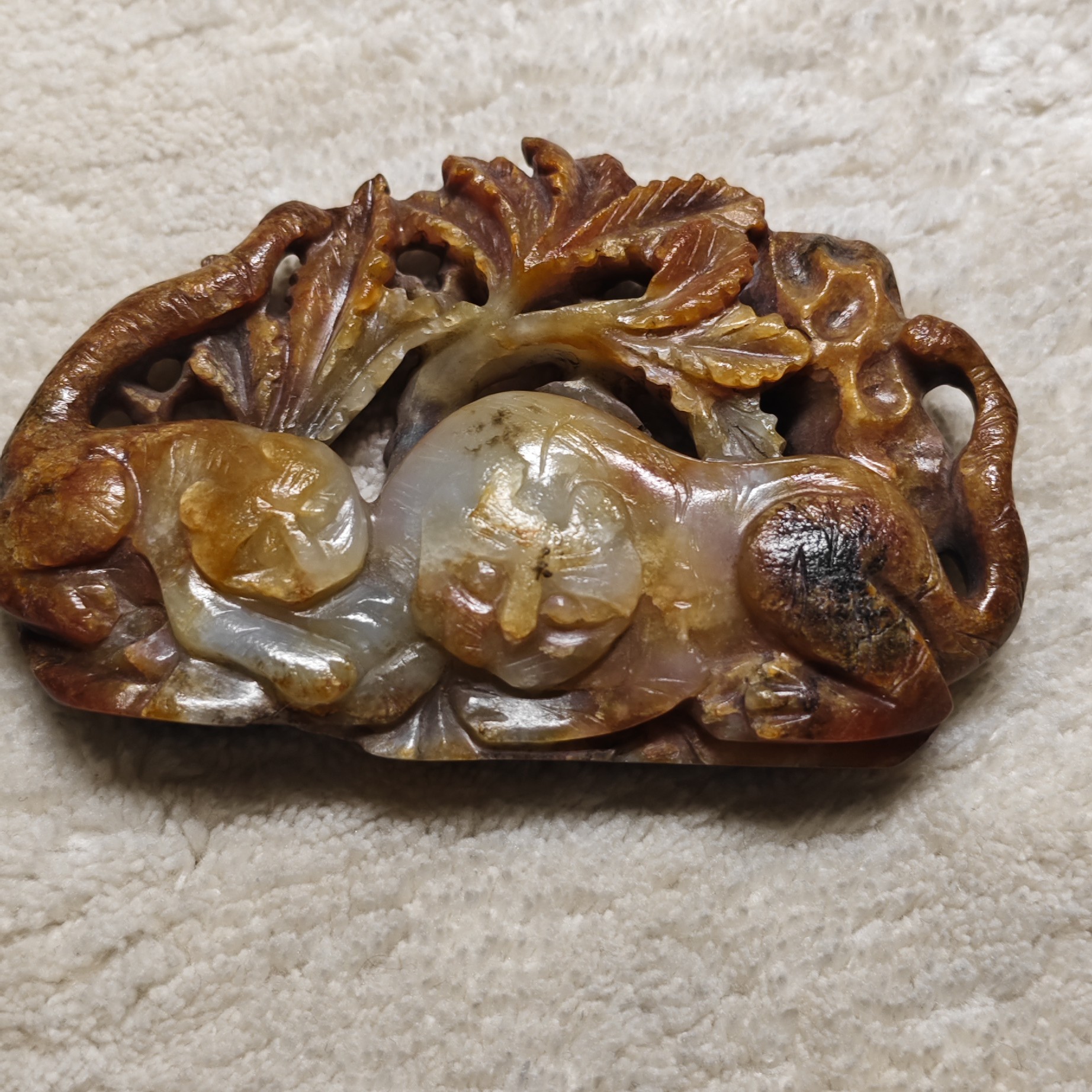 收藏级辽金和田玉山子