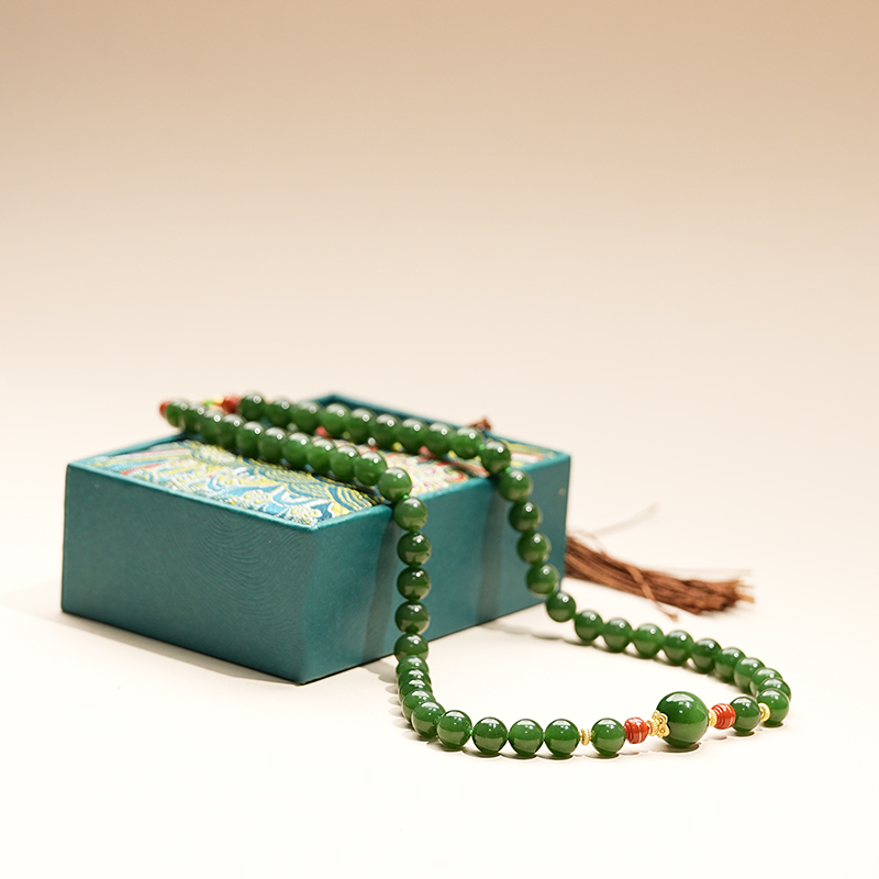 【鑫浩矿业】新疆和田玉-高品碧玉卡7-8项链一条 精品妈妈链气质