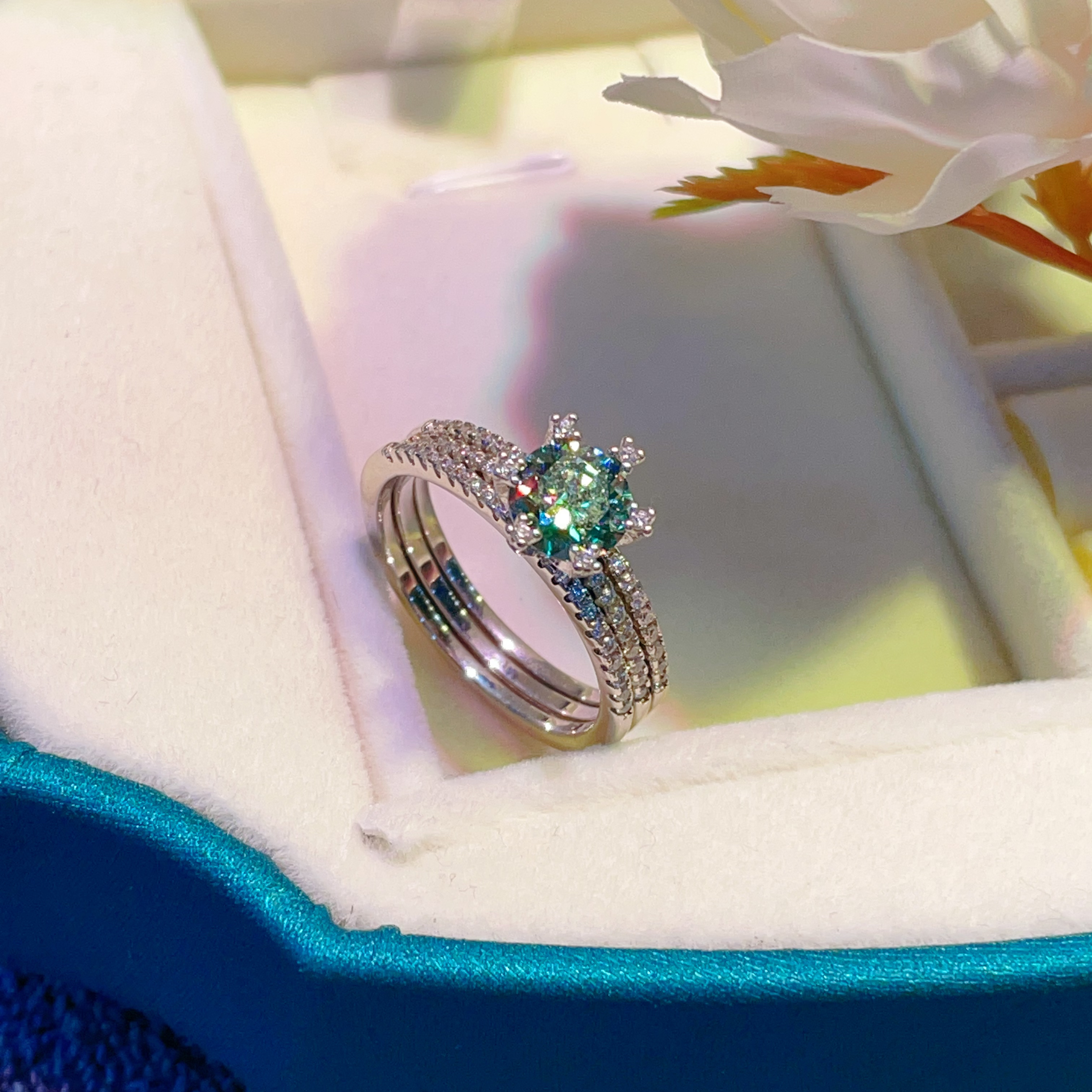 【南非矿区】设计款1克拉绿钻套戒