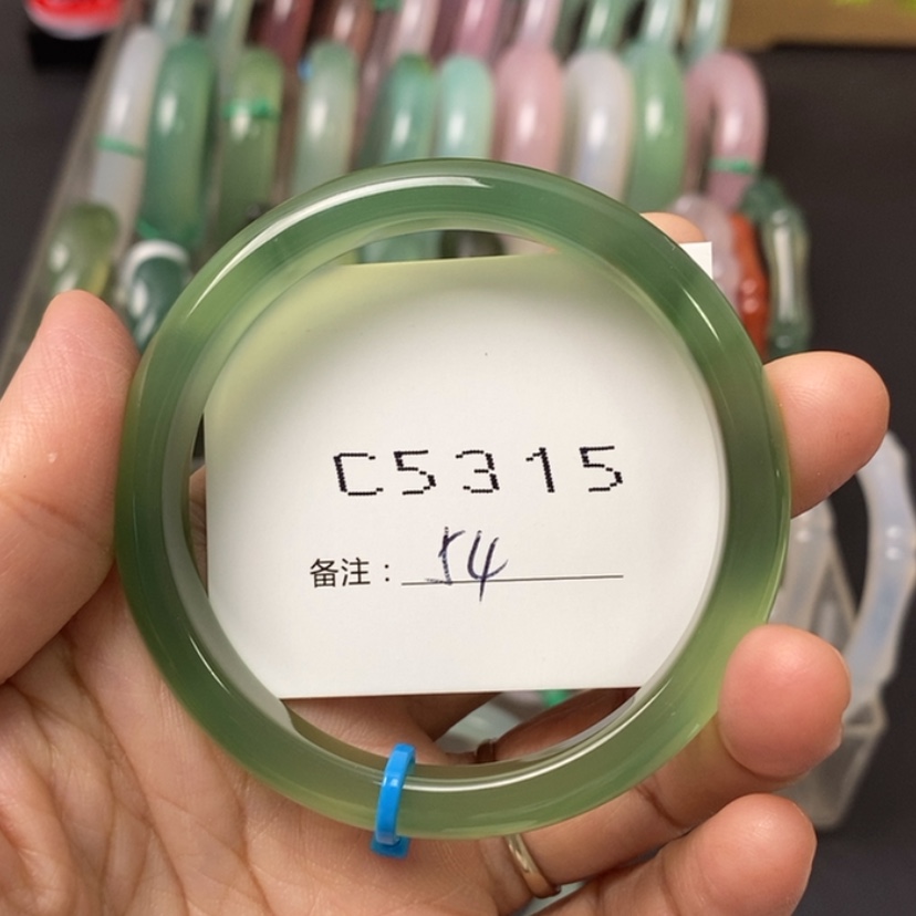 【闪购商品】玛瑙/玉髓手镯合金