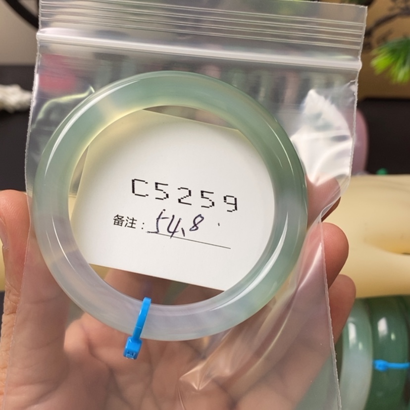 【闪购商品】玛瑙/玉髓手镯合金