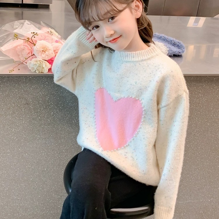 女童秋冬装毛衣2023新款儿童洋气女孩冬季爱心珍珠针织打底衫上衣