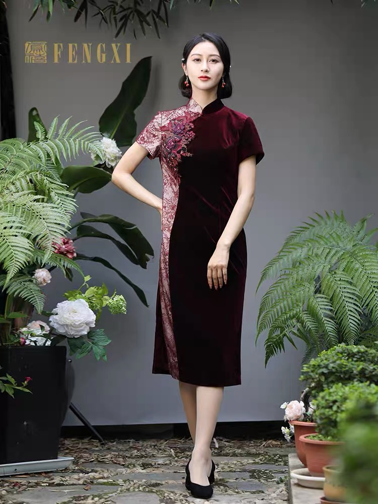 凤禧2025春秋原创丝绒刺绣绣花红色改良晚宴中式喜妈妈婚宴旗袍